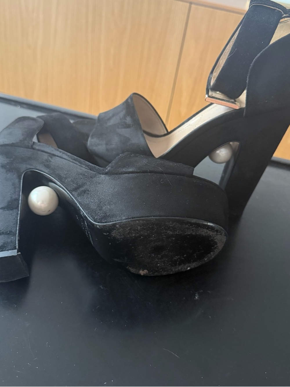 Nicholas Kirkwood Black Suede Platform Heels with Pearl Detail - Picture 8 of 9